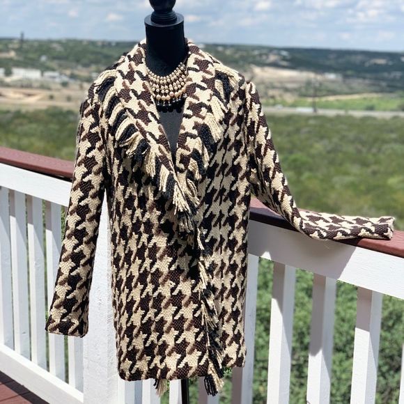 Chico's Jackets & Blazers - Chico’s Wool Blend Houndstooth Jacket